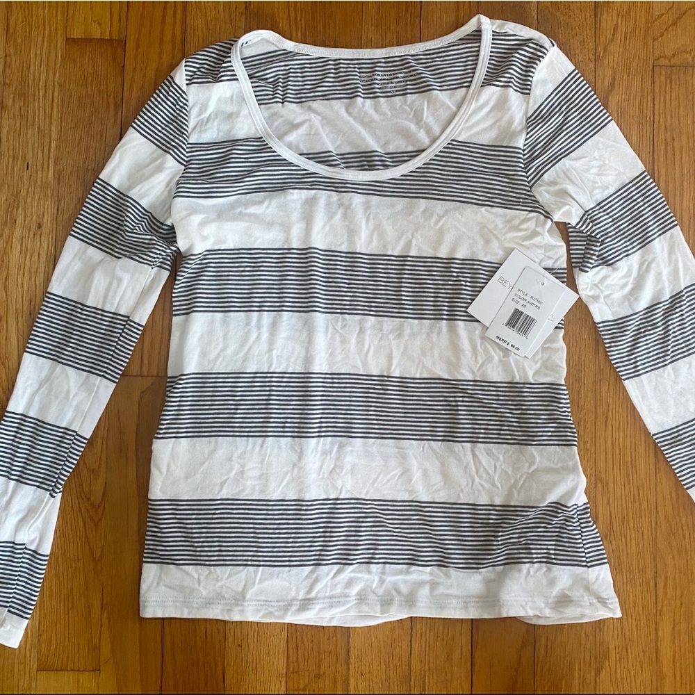 Beyond Yoga stripped long sleeve shirt